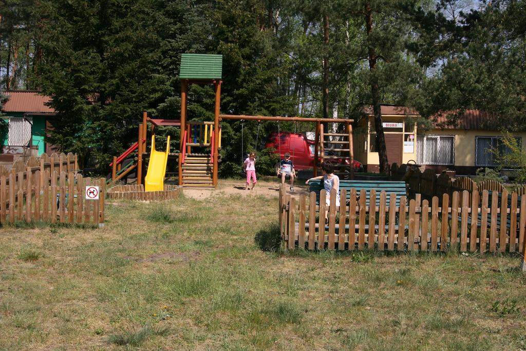 Hotel Osrodek Wypoczynkowy Jelonek Wolsztyn Exterior foto