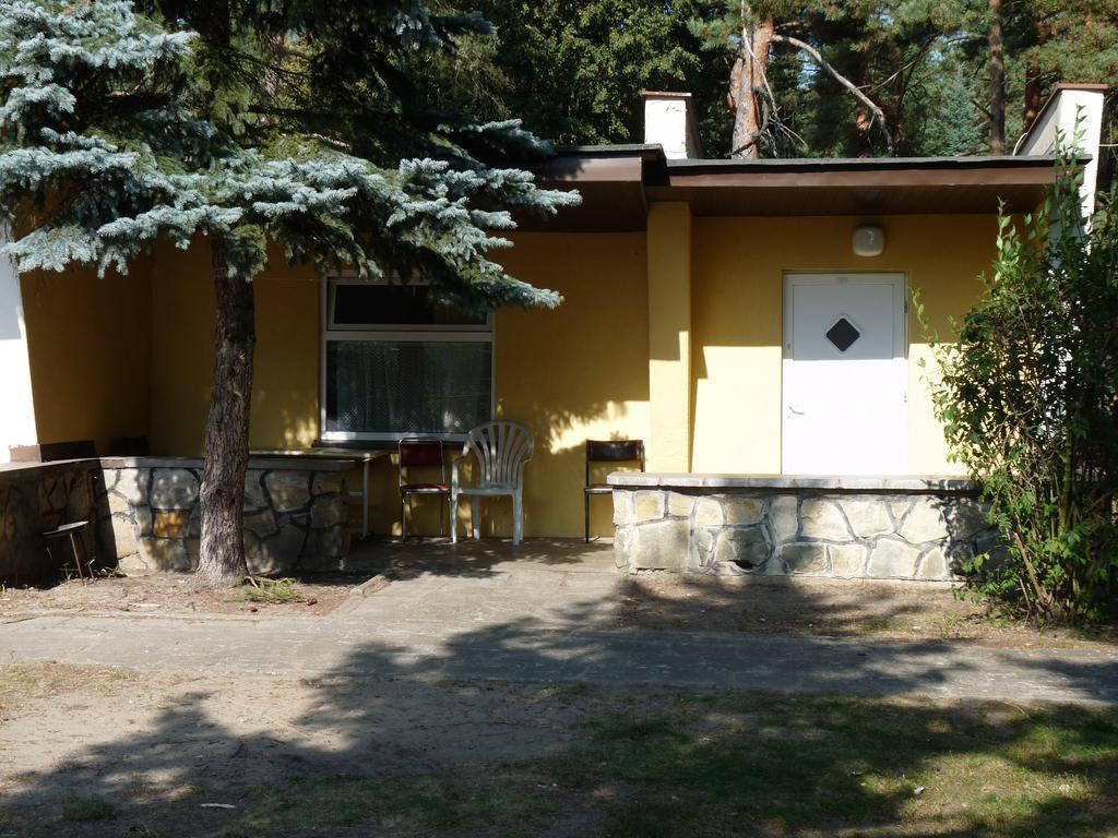 Hotel Osrodek Wypoczynkowy Jelonek Wolsztyn Exterior foto